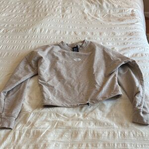The North Face Women's Cropped XS sweater